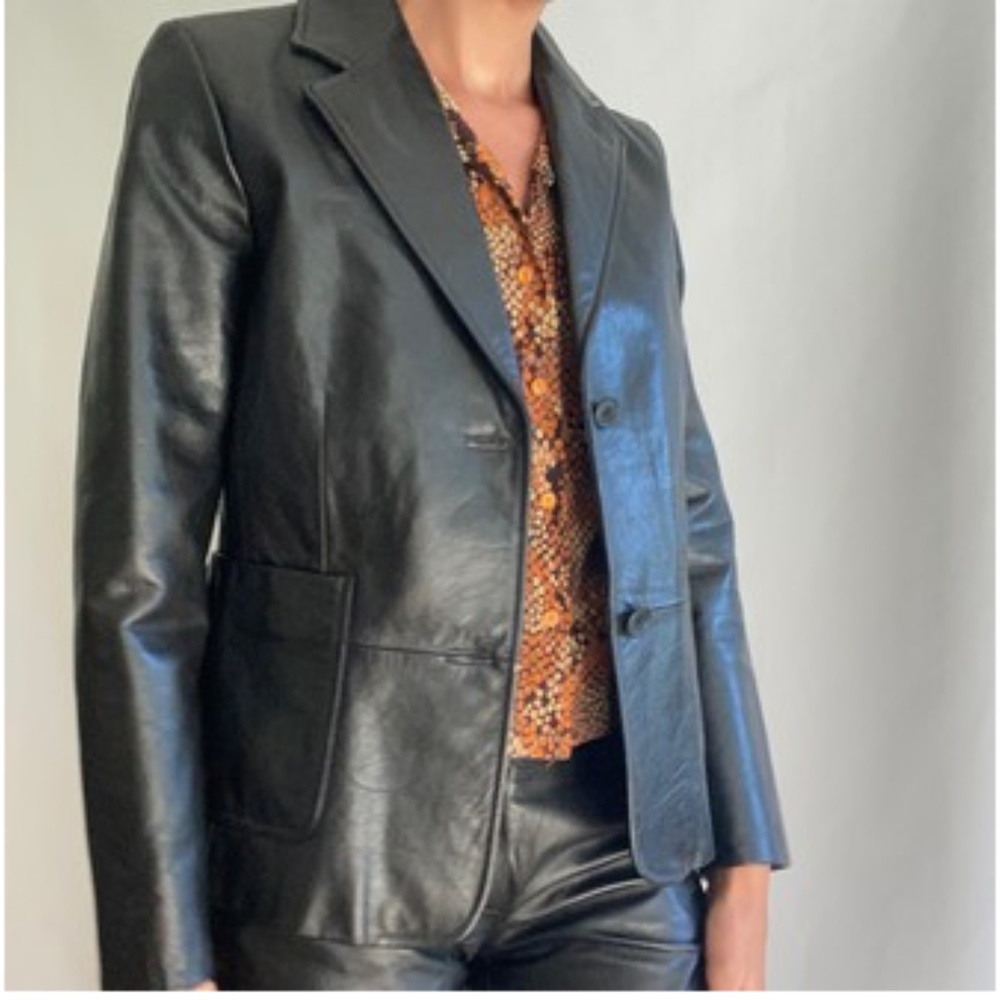 Vintage GAP black leather blazer/jacket